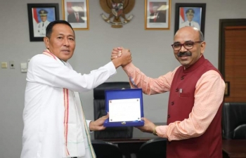  Consul General called on H.E. Mr. Andi Agung,  Acting Mayor of Batam on 07.10.2024